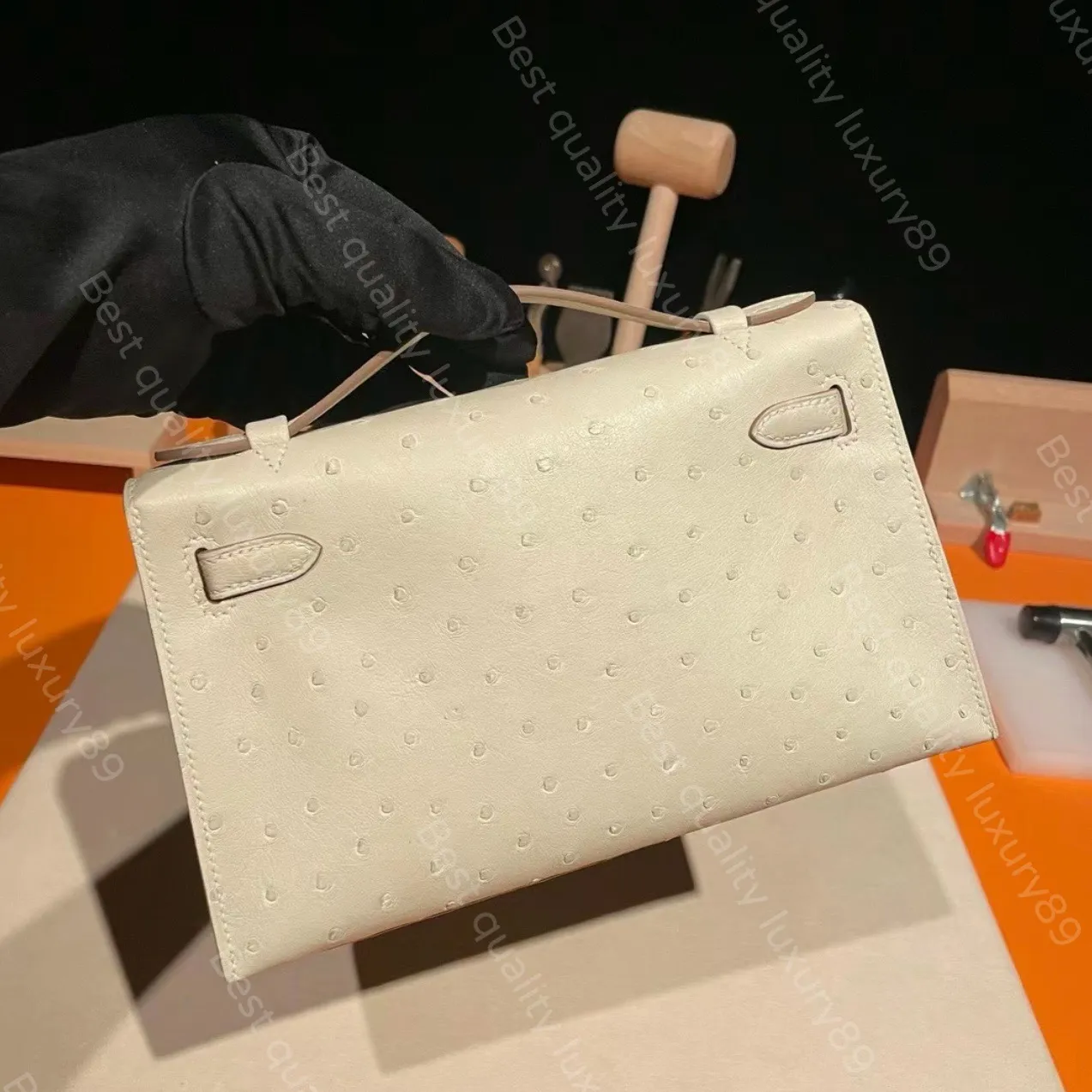 Luxury Handmade Designer Clutch – 22CM South African Ostrich Leather Pochette with 24K Gold & Platinum Hardware - Image 6