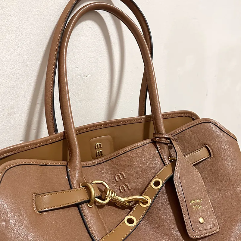 Halloween Tote Bag - Designer Sheepskin Leather Shoulder Handbag for Women, Large Capacity Travel & Shopping Purse - Image 8