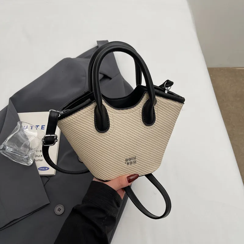 2025S Urban Chic Women's Crossbody – Color-Block Shoulder & Handheld Bag for Spring/Summer - Image 6