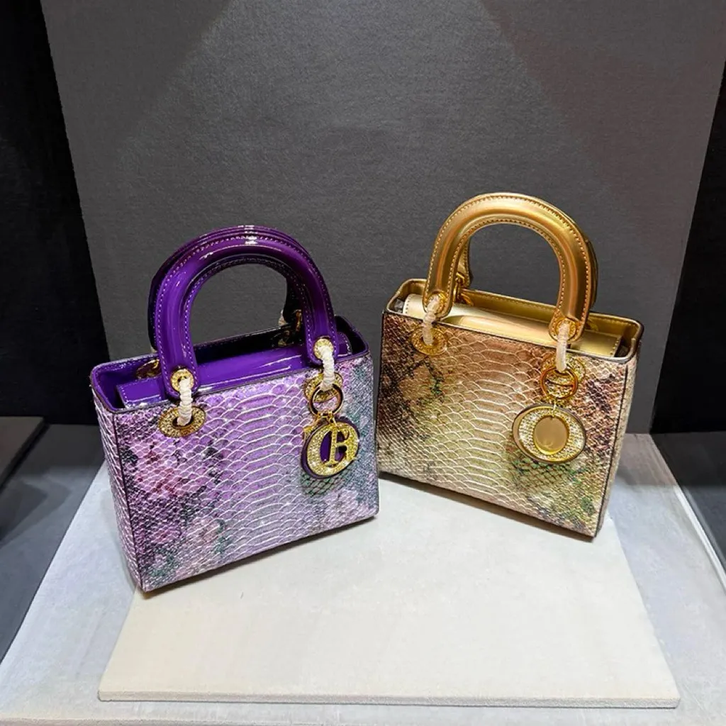 2025S Luxe Snake Skin Pattern Shoulder & Crossbody Handbag – Designer Edition - Image 3