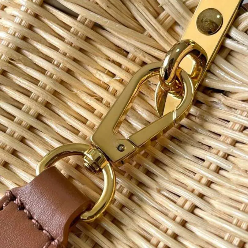 Luxury Hand-Woven Rattan Picnic Bag – Designer Crossbody & Shoulder Bag with Original Cowhide & 18K Gold Hardware (21cm / 27cm / 31cm) - Image 7