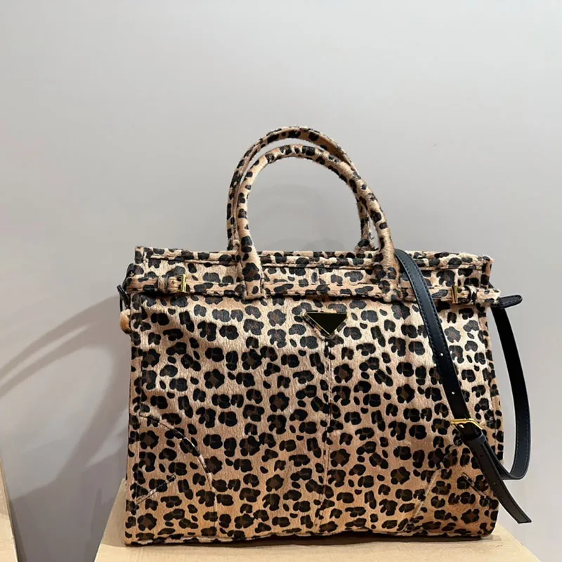 Leopard Print Horsehair Leather Shoulder Bag – Brown Casual Crossbody Designer Handbag for Women - Image 4