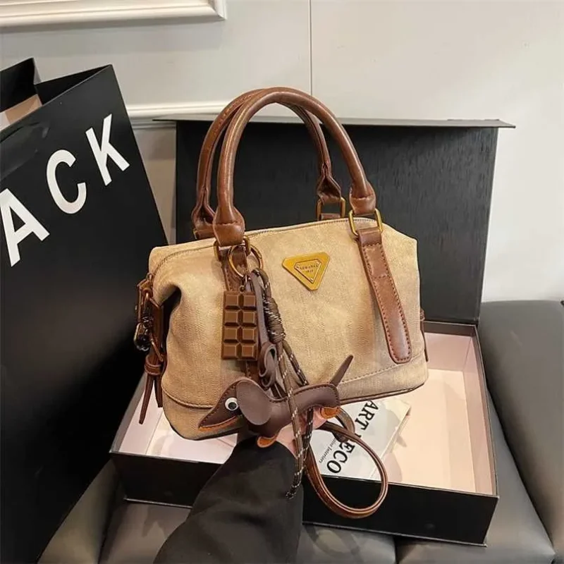 Spring Festival Designer Handbag – Fashionable Large-Capacity Crossbody & Shoulder Tote for Women