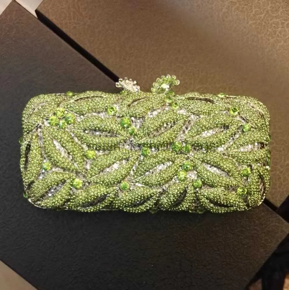 Crystal Lips Shoulder Bag – Multi-Pink Lipstick Kiss Purse for Cocktail Parties, Weddings & Birthday Glam - Image 5