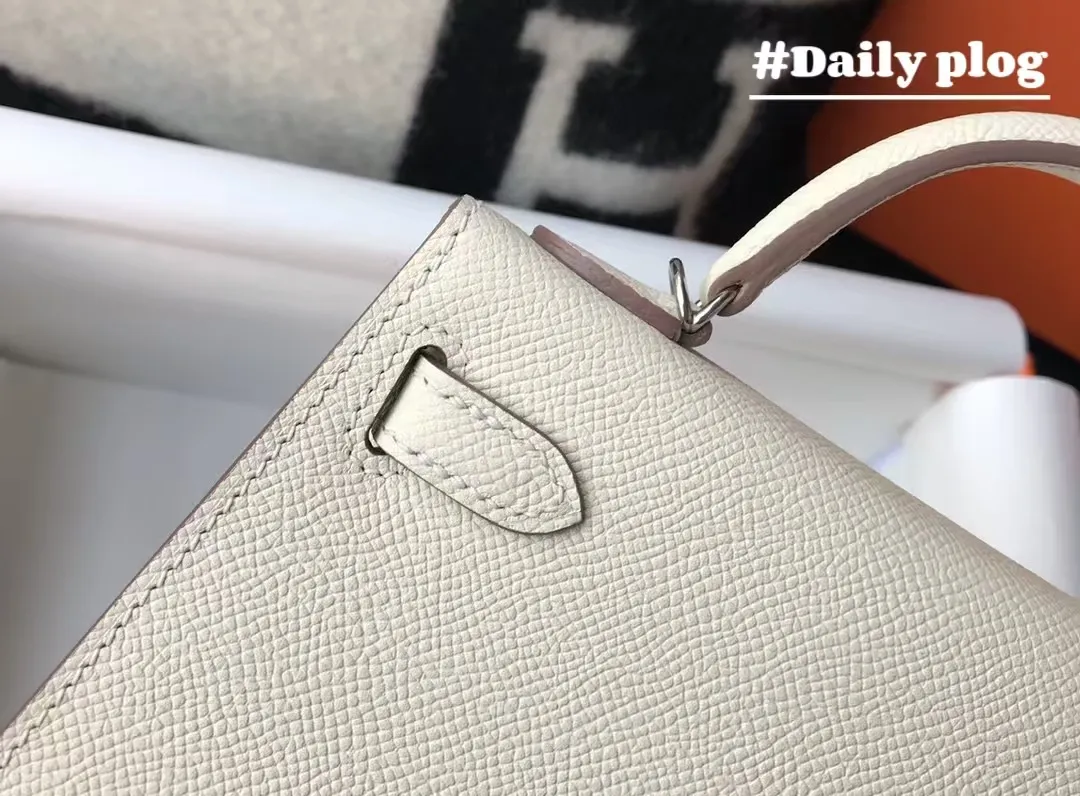 Luxury Handcrafted Designer Shoulder & Crossbody Bag – 19cm Custom-Made by Master Artisan - Image 7