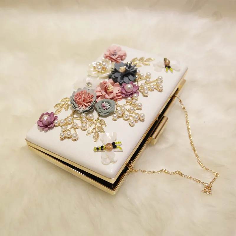 Pearl Flower Bridal Clutch – Elegant Wedding & Prom Evening Bag with Dragonfly Charm (20cm x 15cm) - Image 4